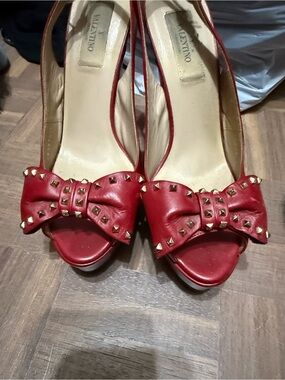 Valentino Red Leather Slingback Heels with Stud Bow 37